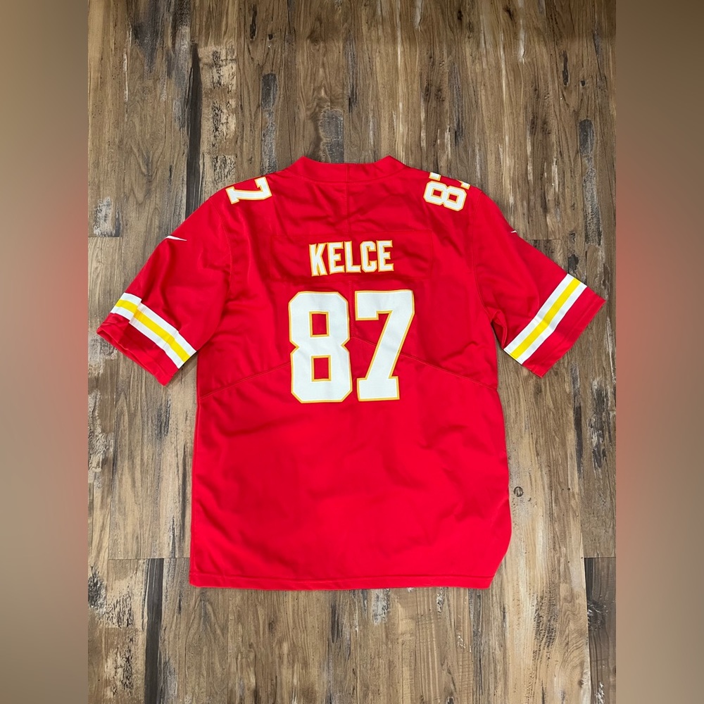 Nike Chiefs Travis Kelce Jersey ♡